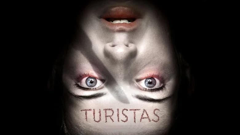 Turistas still 4
