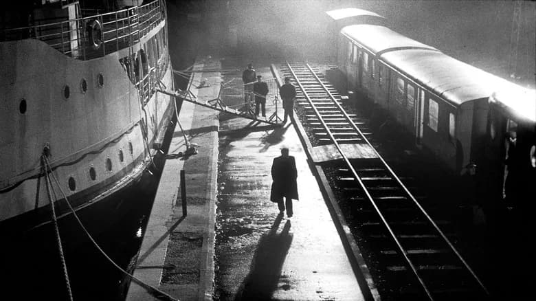 The Man from London still 4
