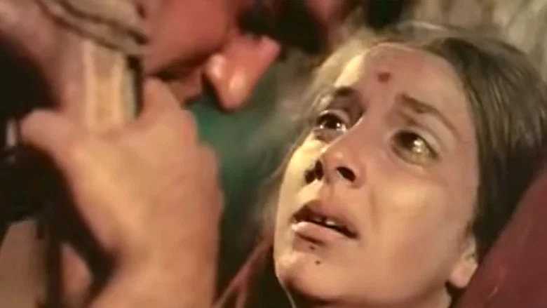 Mother India still 4