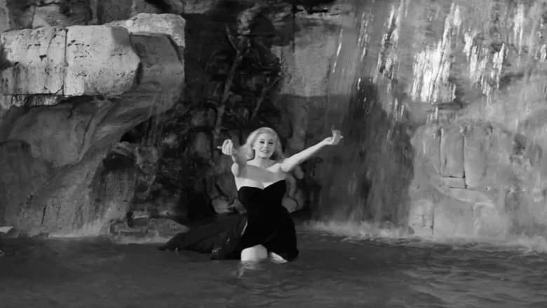 La Dolce Vita still 5