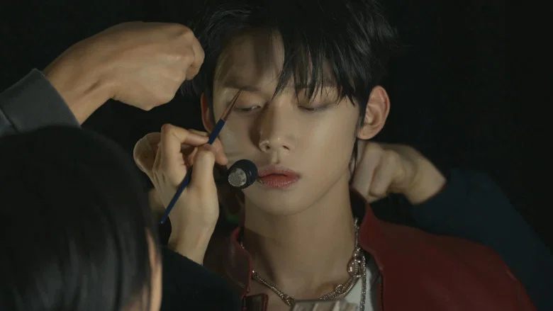 Yeonjun's "Make it Happen" Winter 2023 still 1